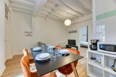 Cuisine ou kitchenette dans l'établissement Damien votre F3 2 chambres terrasse à Rouen