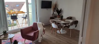 Plan de l'établissement Calme et verdure à Poissy 50 m2 parking terrasse
