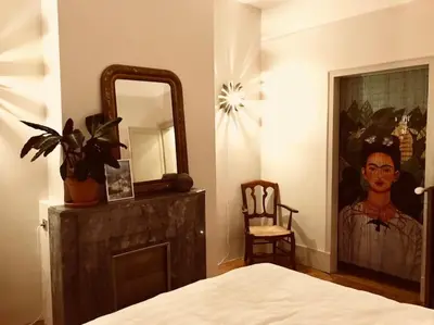 Un ou plusieurs lits dans un hébergement de l'établissement Grande Maison en bord de Seine, 1h 15de Paris