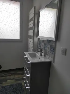 Plan de l'établissement Maison Ville avec Patio entre Mer & Campagne