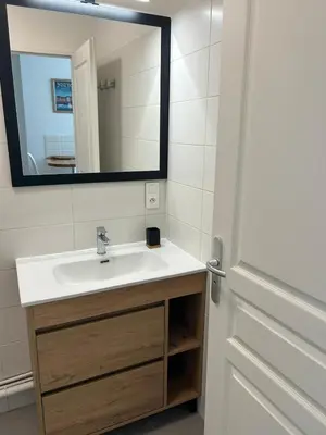 Salle de bains dans l'établissement Les voiles