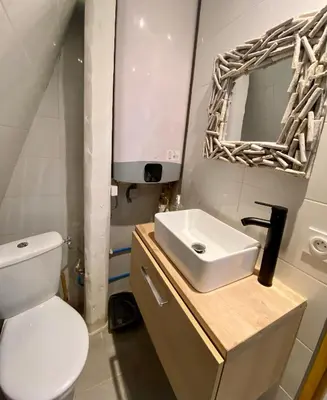 Salle de bains dans l'établissement La Suite Massyl - Hypercentre & Proche Plage