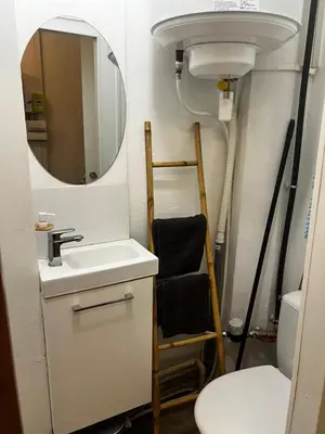 Salle de bains dans l'établissement Lilliputiens