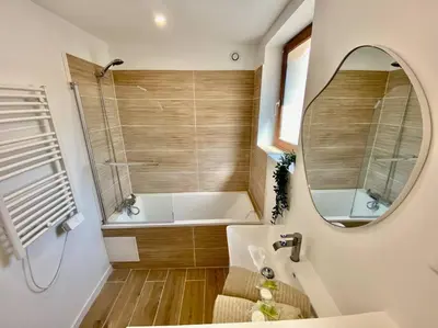 Salle de bains dans l'établissement Le Mimosa