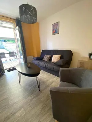 Coin salon dans l'établissement Neuville secrete