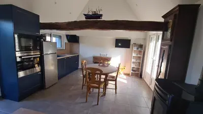 Cuisine ou kitchenette dans l'établissement Clos Marie-Louise