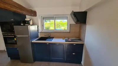 Cuisine ou kitchenette dans l'établissement Clos Marie-Louise