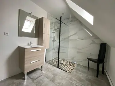 Salle de bains dans l'établissement Appart à la ferme, chez Shoopie