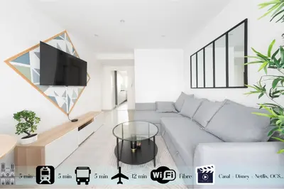 Télévision ou salle de divertissement dans l'établissement Mat&Ness Appartment