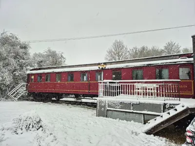 L'établissement L'Express Voiture-Salon n°14630 en hiver
