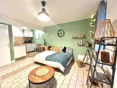 Cuisine ou kitchenette dans l'établissement Studio le nid rouennais, calme en hypercentre