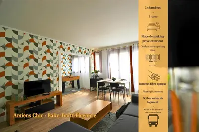 Télévision ou salle de divertissement dans l'établissement Amiens Chic - Baby Foot&Élégance