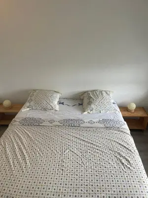 Un ou plusieurs lits dans un hébergement de l'établissement Home chic et renové