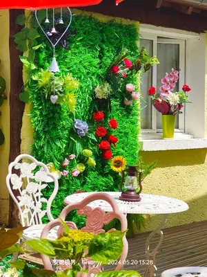 Jardin de l'établissement Le Coin des Artistes