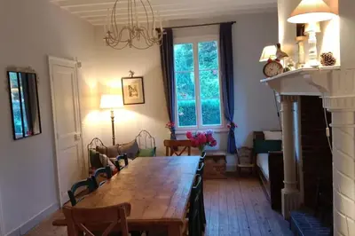 Coin salon dans l'établissement Demeure XIXe Beauval-en-caux