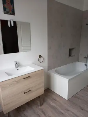 Salle de bains dans l'établissement Chez Sindy et Olivier