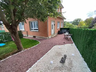Jardin de l'établissement Chez Steph et Angie