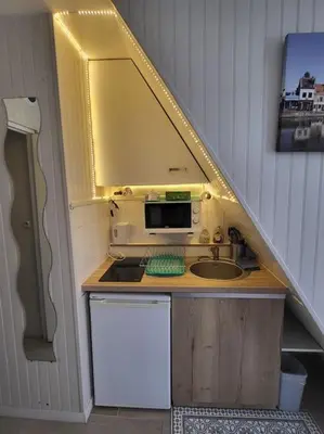 Cuisine ou kitchenette dans l'établissement Studio cosy au cœur du quartier Saint-Pierre