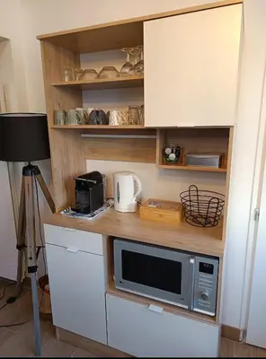Cuisine ou kitchenette dans l'établissement Maison Studio 4 personnes avec mezzanine