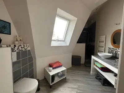 Salle de bains dans l'établissement Les toits d'Albatre