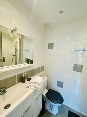 Salle de bains dans l'établissement Studio Bohème hypercentre
