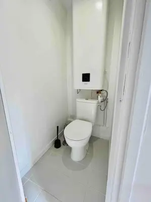 Salle de bains dans l'établissement Les Iris
