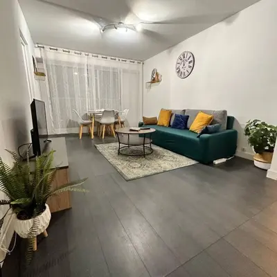 Coin salon dans l'établissement IMEPA Appart 47m2/ Beau 2 pièces