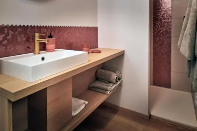 Salle de bains dans l'établissement LE CLOS 1899