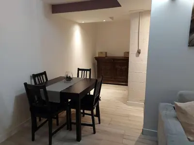 Coin salon dans l'établissement Studio loué entier proche de Paris