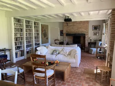 Coin salon dans l'établissement Noyer