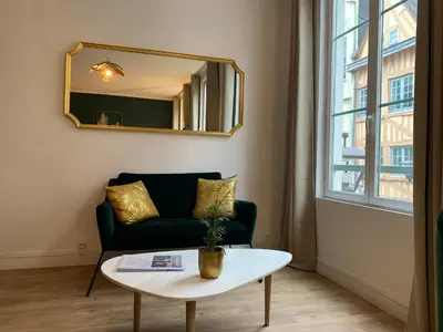 Coin salon dans l'établissement Studio N°2 Plein coeur de Rouen