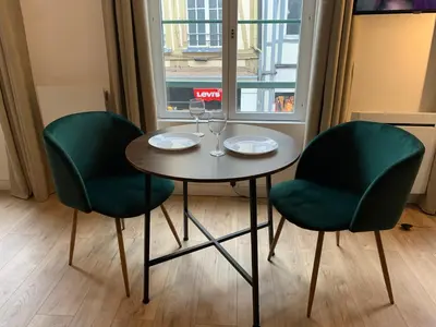 Coin salon dans l'établissement Studio N°2 Plein coeur de Rouen