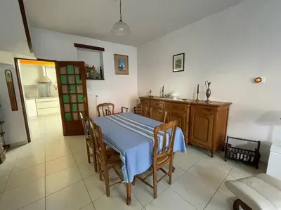 Coin salon dans l'établissement Charming City Home Near Downtown with Garage