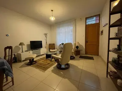 Télévision ou salle de divertissement dans l'établissement Charming City Home Near Downtown with Garage