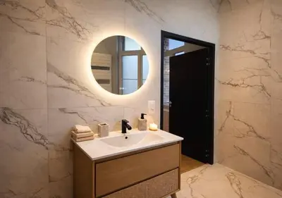 Salle de bains dans l'établissement Spacious & Luxuary Studio