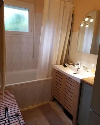 Salle de bains dans l'établissement Chez Loti