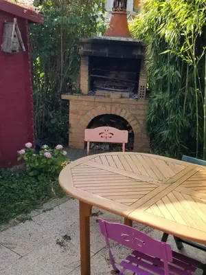 Bâtiment de le séjour chez l'habitant