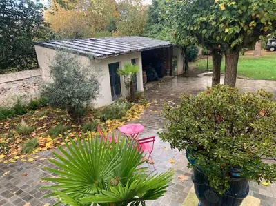 Jardin de l'établissement Villa La Marquise de la Chesnaie à 15 mn de Paris