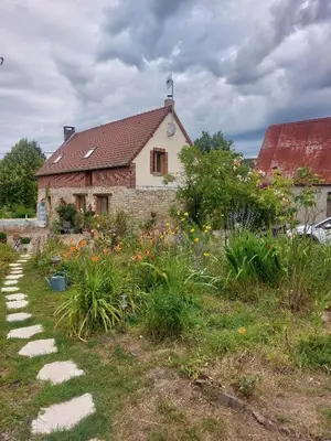 Jardin de l'établissement Chambre table d'hôtes Anne-Marie et Jean-Christophe