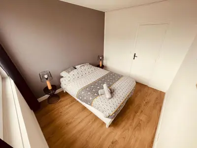 Un ou plusieurs lits dans un hébergement de l'établissement Spacieux logement en famille - 296