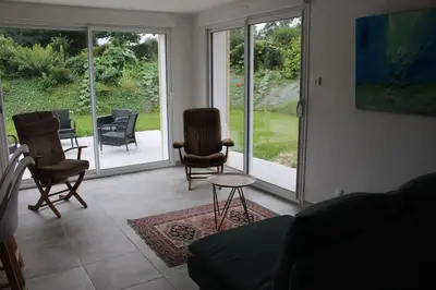 Coin salon dans l'établissement Maison en Normandie