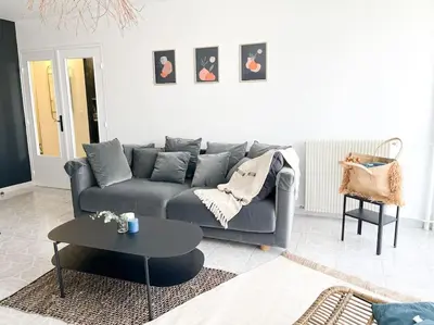 Coin salon dans l'établissement Appartement élégant-Patte d'Oie