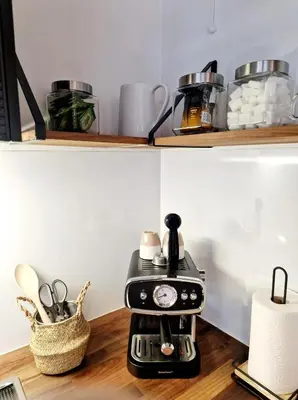 Cuisine ou kitchenette dans l'établissement Chez Valérian, gare de Chantilly