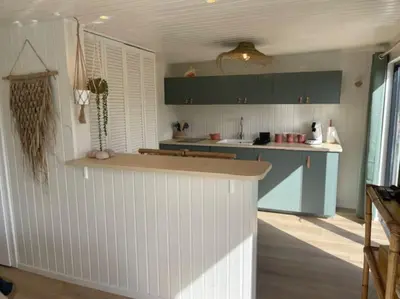 Cuisine ou kitchenette dans l'établissement Gîte Seine & Nature Le Capitaine