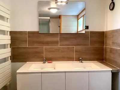 Salle de bains dans l'établissement Gites des Abbayes