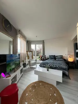 Coin salon dans l'établissement Tranquillité à 30 min de Paris