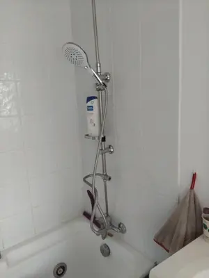 Salle de bains dans l'établissement Gîte l'Olivier