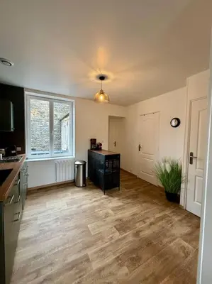 Cuisine ou kitchenette dans l'établissement Appartement idéalement situé au cœur de Dieppe