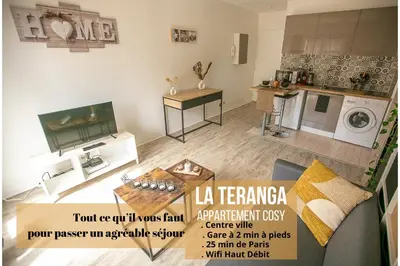 Cuisine ou kitchenette dans l'établissement La Téranga - WIFI - Coeur de ville - Gare