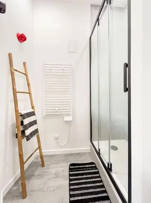 Salle de bains dans l'établissement Le 3 cailloux / 2 Chambre *Hyper centre*